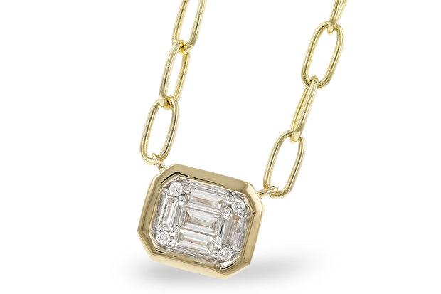 14kt Yellow Gold Square Shapped Pendant With 5 Baguette Diamonds and 4