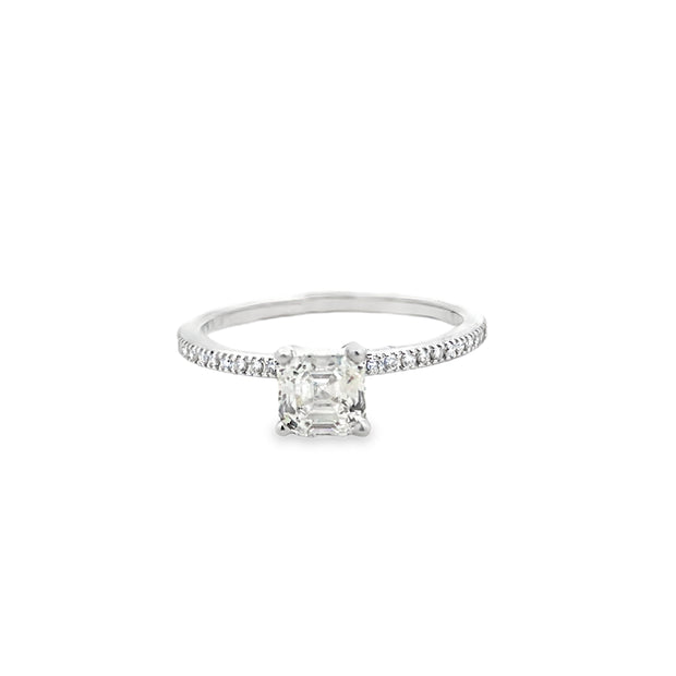 18Kt White Gold Engagement Ring With 32 Round Prong Set Diamonds On Th