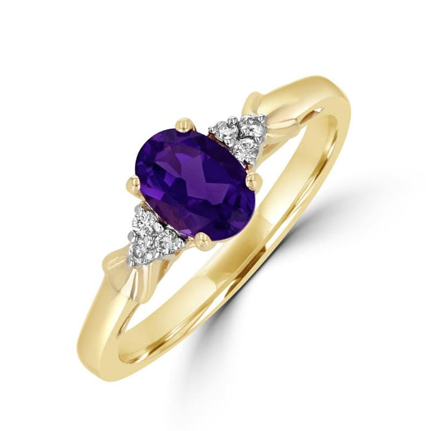 14kt Yellow Gold Ring With .74ct Oval Amethyst And 6 Round Diamonds .0