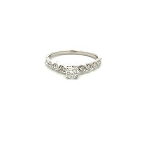 14kt White Gold Ring With 10 Round Side Diamonds .17ct and Round Diamo