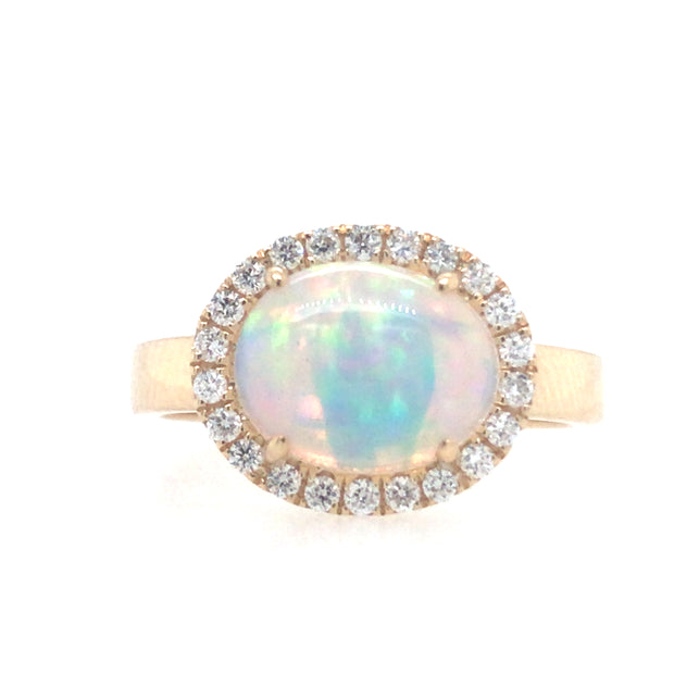 14Kt Yellow Gold Ring With East/West Mounted Oval Shaped 1.22Ct Opal A